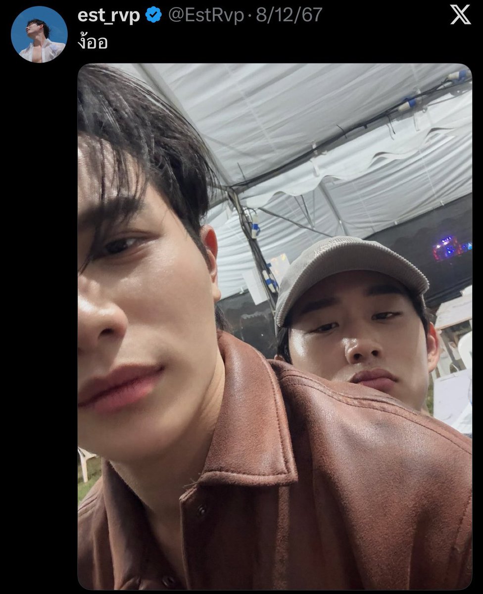 hope_bpn's tweet image. ตำนานหม๋าเด็กขี้งอน โทรหาพี่คนสวยแต่เค้าไม่รับ(โทรทุกชั่วโมง😆)  พอเค้าโทรกลับก็ไม่รับเพราะตัวเองงอนเค้าจนตัวเองหลับปุย จากนี้ก็ตามที่เห็นพี่คนสวยไปง้อถึงคอนเสิร์ตที่เขาใหญ่ 😏

#williamest