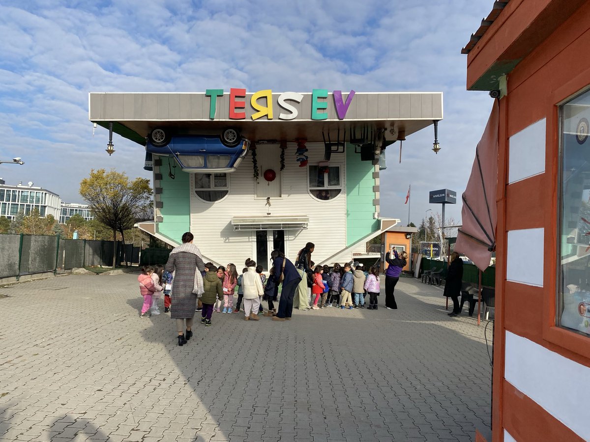 Hüsam2306 tweet media