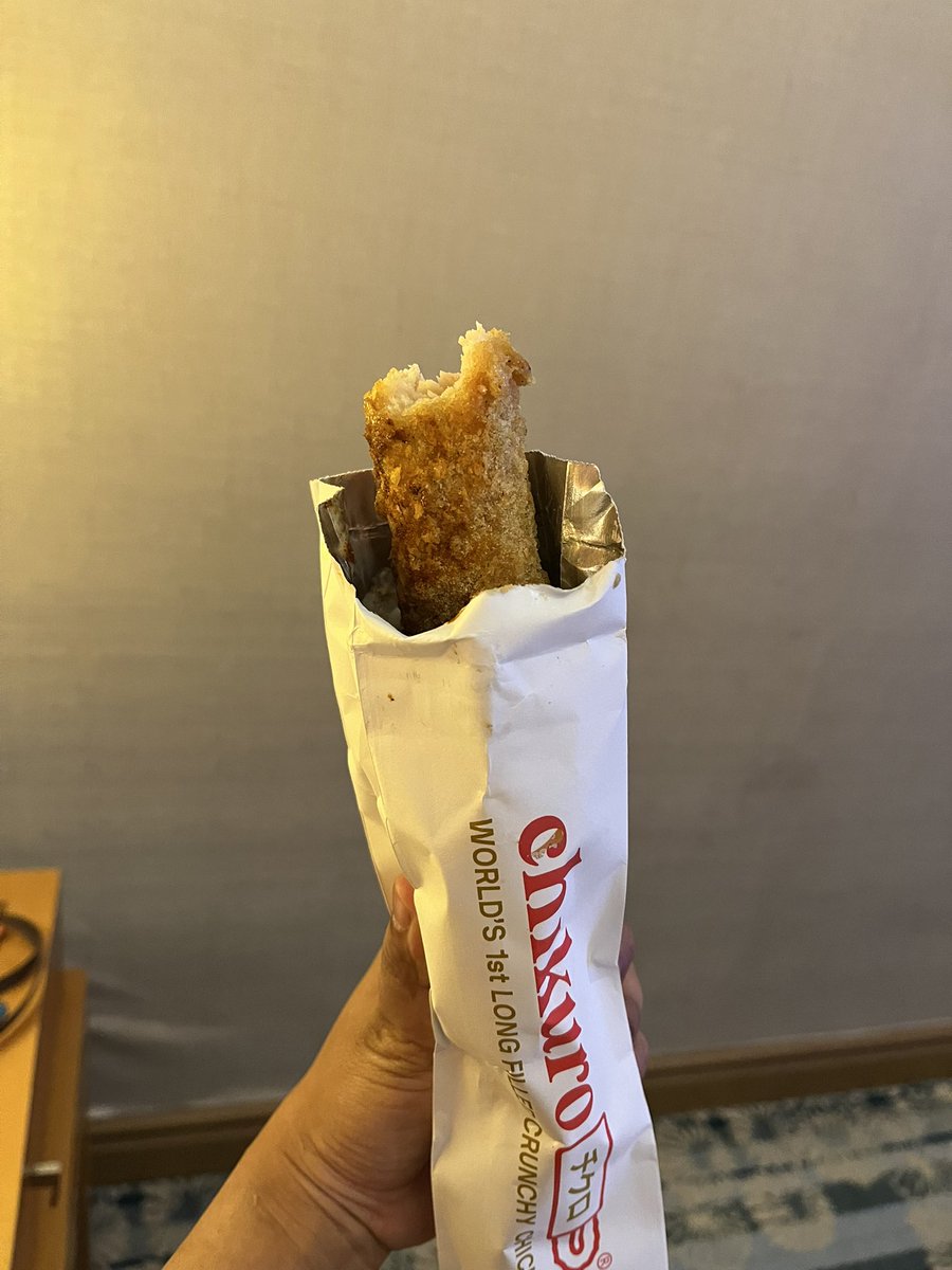 Macarooonspc's tweet image. recap jajan untill pertengahan januari 2k26
pisang madu thailand - ifumie seafood solaria (lop banget ini mah) - chikurooo - gamchi ubee (idk why rasa b aja cukup pricey)