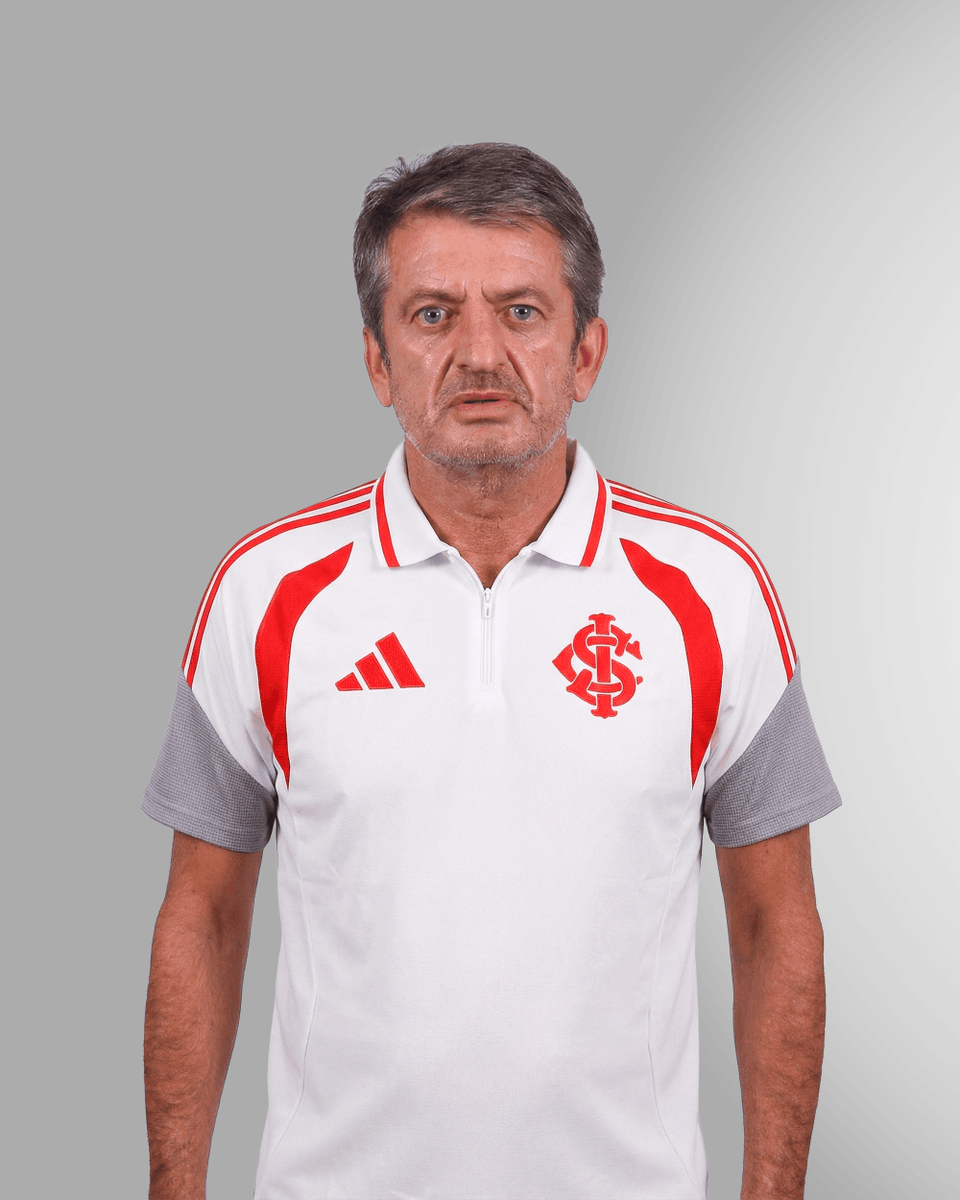 leonardosonda_'s tweet photo. 🇮🇩 Com mudanças para 2026, Inter divulga os novos cargos de profissionais que permaneceram no clube:

- Diego Pereira - Coordenador de Performance
- Élio Carravetta - Coordenador do Programa de Desenvolvimento Individual
- Leomir de Souza - Assistente do Diretor Técnico

@EsporteBandRS