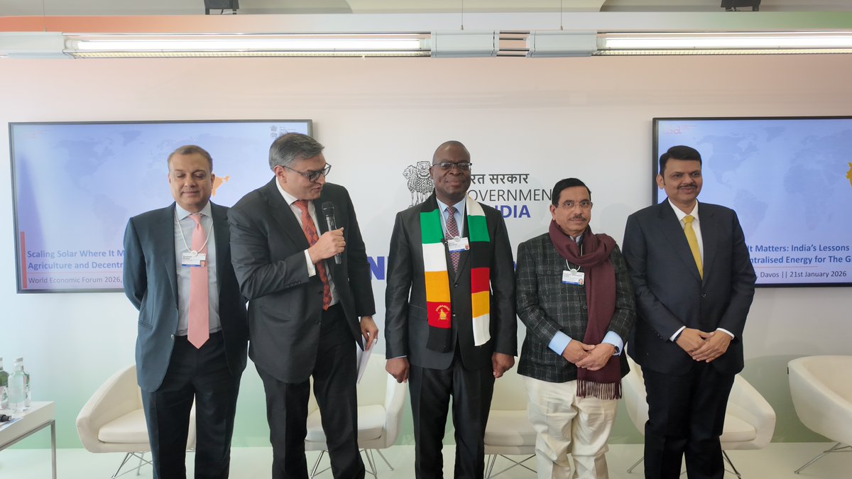 𝐂𝐥𝐞𝐚𝐧 𝐄𝐧𝐞𝐫𝐠𝐲 𝐟𝐨𝐫 𝐂𝐥𝐢𝐦𝐚𝐭𝐞 𝐀𝐜𝐭𝐢𝐨𝐧: 𝐋𝐞𝐬𝐬𝐨𝐧𝐬 𝐟𝐫𝐨𝐦 𝐈𝐧𝐝𝐢𝐚 𝐚𝐧𝐝 𝐙𝐢𝐦𝐛𝐚𝐛𝐰𝐞’𝐬 𝐏𝐚𝐭𝐡 𝐭𝐨 𝐚 𝐒𝐨𝐥𝐚𝐫-𝐏𝐨𝐰𝐞𝐫𝐞𝐝 𝐅𝐮𝐭𝐮𝐫𝐞

As the world confronts the twin challenges of climate change and unequal energy access, the Global