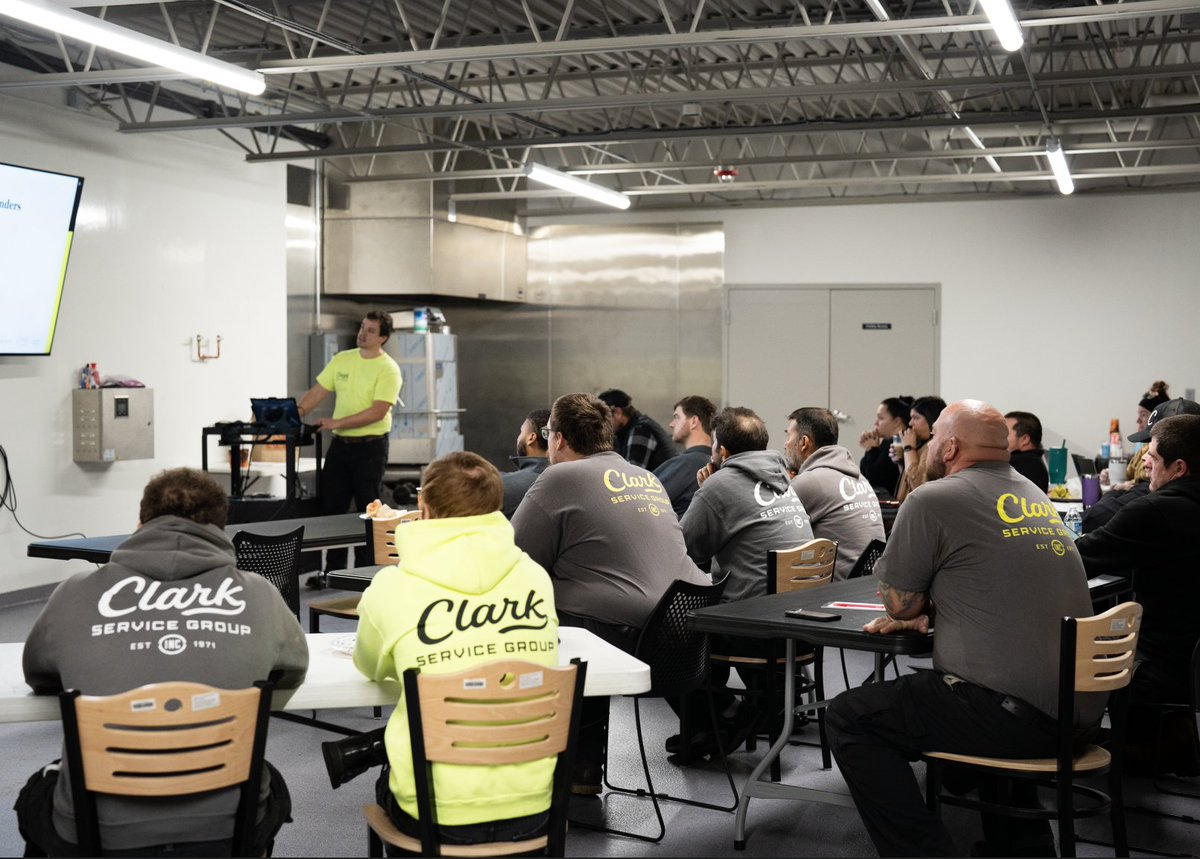 ClarkServiceGrp's tweet photo. Team meetings matter. Strong teams don’t happen by accident. They’re built through communication and connection. https://t.co/VHZ7gjdRYs