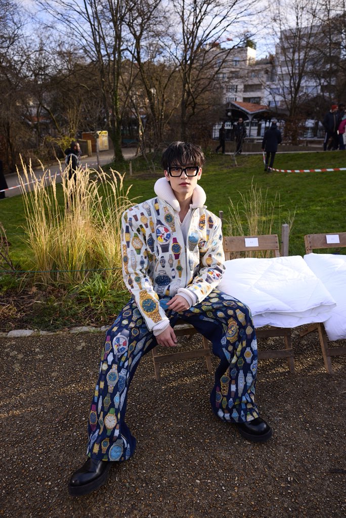 around_ent's tweet image. เท่สุดๆ “โทมัส ธีร์ทัศน์” เข้าร่วมชมโชว์ ‘3.PARADIS Autumn-Winter 2026 Runway’ ณ กรุงปารีส ประเทศฝรั่งเศส

#3PARADISxTHOMAS
#tthomastc #โทมัสธีร์ทัศน์ 
#3PARADIS