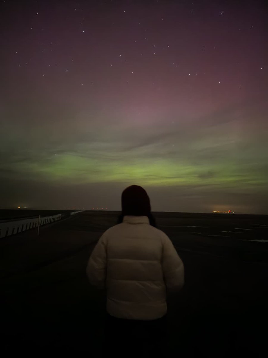 oolools_'s tweet image. Between the stars and the Aurora Borealis, what a magical midnight. Absolutely breathtaking! 🥹🌌✨

The Netherlands, 20 January 2026 💫