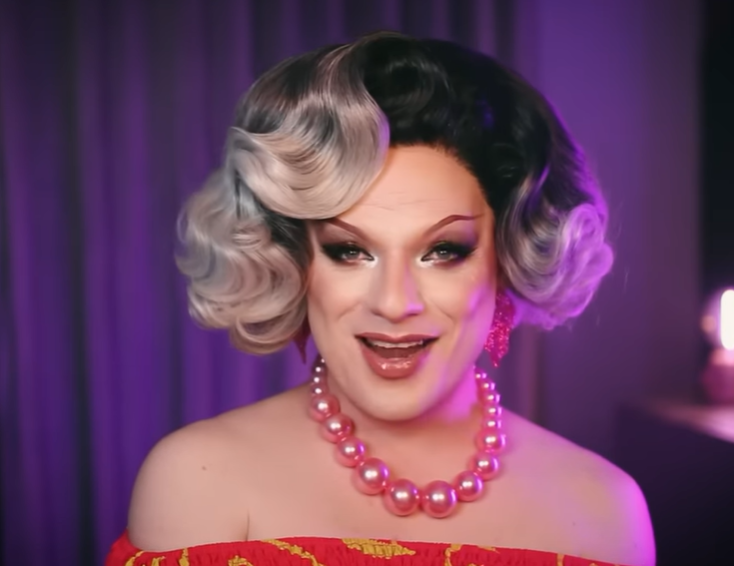 Hyanhsa's tweet photo. Meu sonho conhecer e abraçar a @Lorelay_Fox pensa numa Drag foda e divertida.
Te amo vovózinha <3
Danilo, Espero qualquer dia te encontrar pela avenida Paulista
#lorelayfox #drag #diaTV https://t.co/6H21O1f5Wd