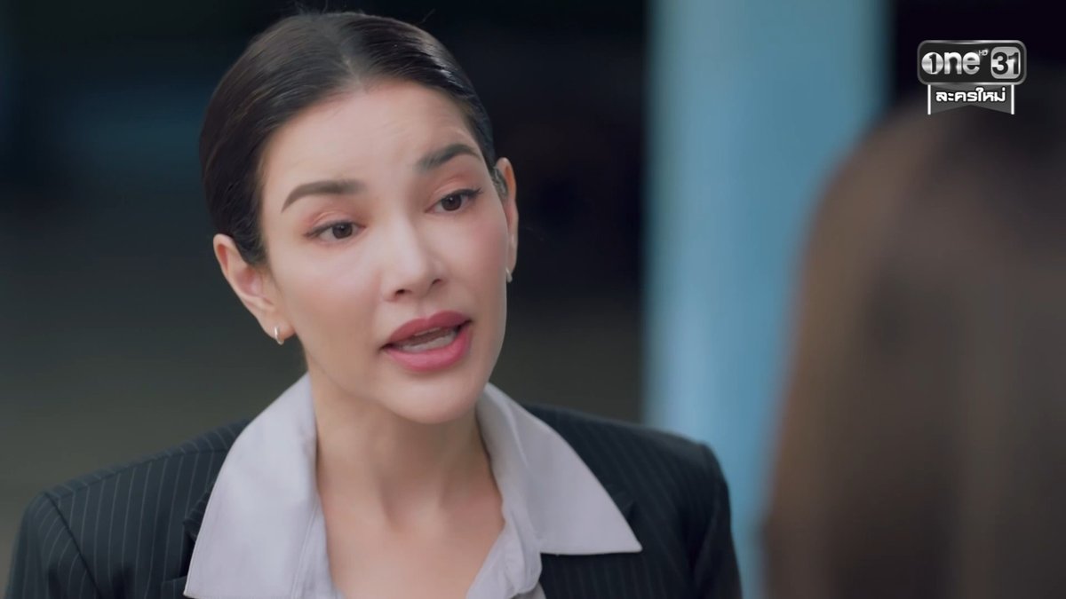 xxwxxqi's tweet image. เอาล่ะ ละครใหม่ช่องวัน #ศักดินาวิทยาลัยEP1 ประเด็นหนักเลยการศึกษา และความเหลื่อมล้ำทางสังคมระหว่างชนชั้น ฟีลให้ทุนเด็กโรงเรียนยากจนไปเรียนรรแพงงี้ แต่ไม่ได้ฟาดกันแค่เด็ก ดูทรง ฟาดกันยันครู

คือดูชื่อนสด. แอฟทัก อ้อมพิ ชาคริตแย้ม กบทรง เฟรชอริศ นี่แค่รุ่นใหญ่…