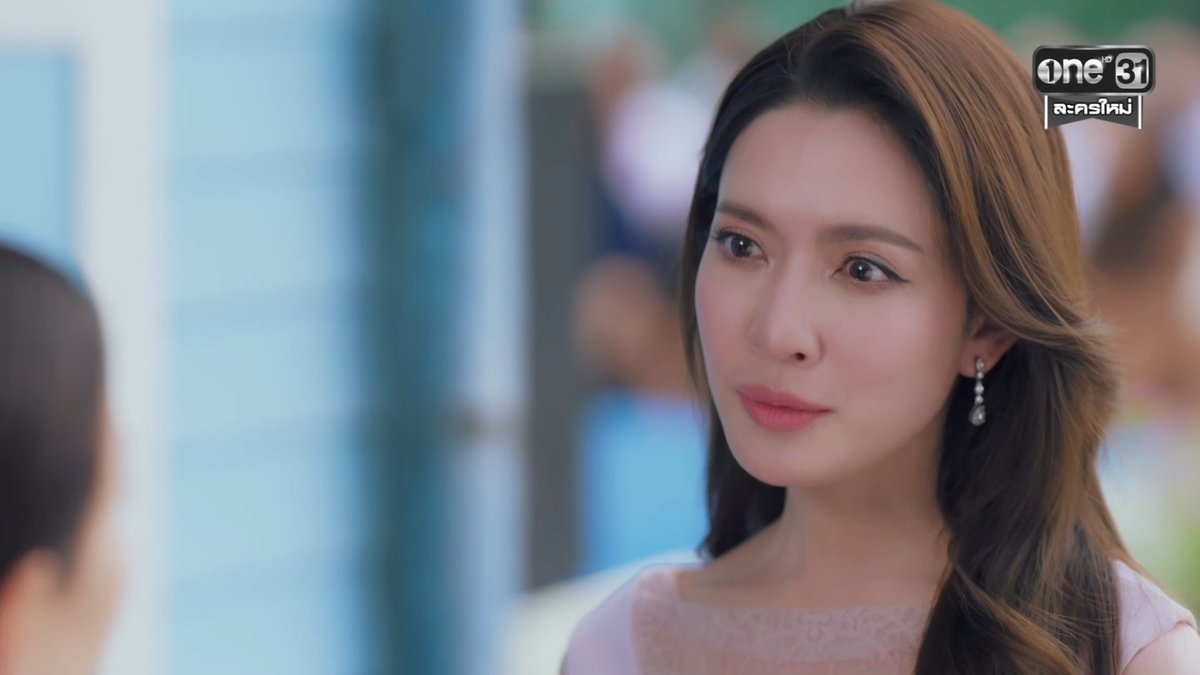 xxwxxqi's tweet image. เอาล่ะ ละครใหม่ช่องวัน #ศักดินาวิทยาลัยEP1 ประเด็นหนักเลยการศึกษา และความเหลื่อมล้ำทางสังคมระหว่างชนชั้น ฟีลให้ทุนเด็กโรงเรียนยากจนไปเรียนรรแพงงี้ แต่ไม่ได้ฟาดกันแค่เด็ก ดูทรง ฟาดกันยันครู

คือดูชื่อนสด. แอฟทัก อ้อมพิ ชาคริตแย้ม กบทรง เฟรชอริศ นี่แค่รุ่นใหญ่…