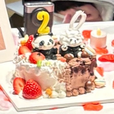 dnuts1322's tweet image. 케이크도 판다랑 말티즈 / 생크림딸기랑 초코네… 완전 막냉이들 맞춤형으로 ㅜㅜ