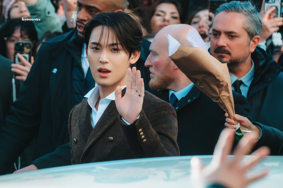 Ice9montea_'s tweet image. 260121 Dior

MINGYU BACK AT DIOR PFW
#MINGYUxDiorWinter26 #DiorWinter26
#MINGYU #민규 
@dior @pledis_17