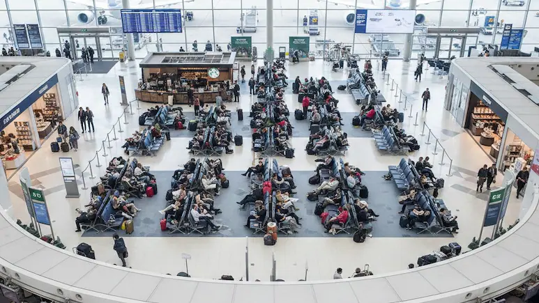 NDTVFood's tweet photo. World's 10 Busiest Airline Routes In January 2026: Mumbai-Delhi On The List
https://t.co/fsDqQlAJAL
#airport #busiest #mumbai #delhi https://t.co/4cMDhIqPLe