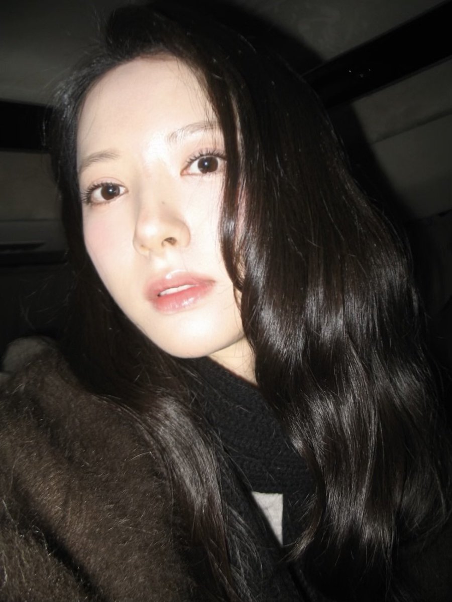 JY tweet media
