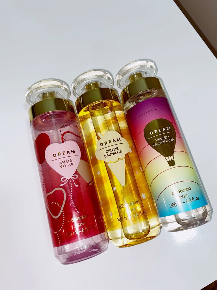 luuvluna's tweet image. opinião impopular: esses são os body splashes mais cheiros da oboticário