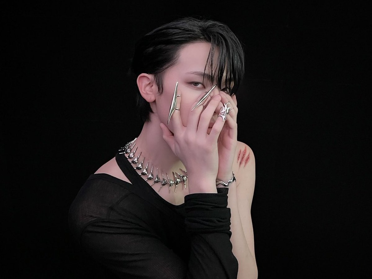 todayzip's tweet image. 직접 아이디어 내서 찰떡쿵떡 헤메 가져오실때마다 그저 무릎 꿇고 감사하다고 빌고잇음 그래서 저는 디어헌터 니콜라스 사마 참... 조아합니다.................