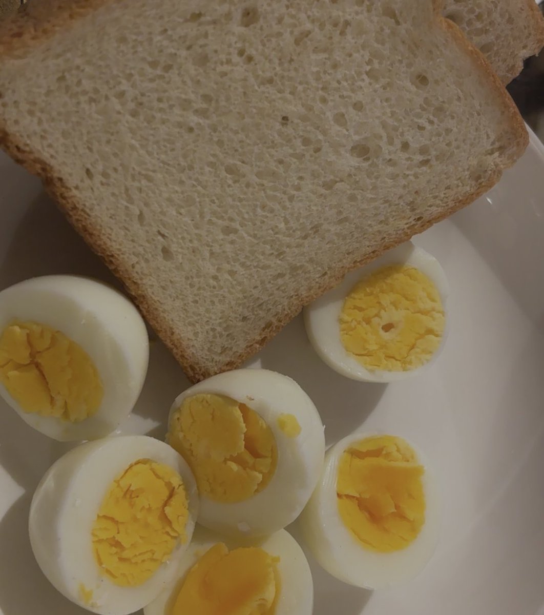 라일라 tweet media