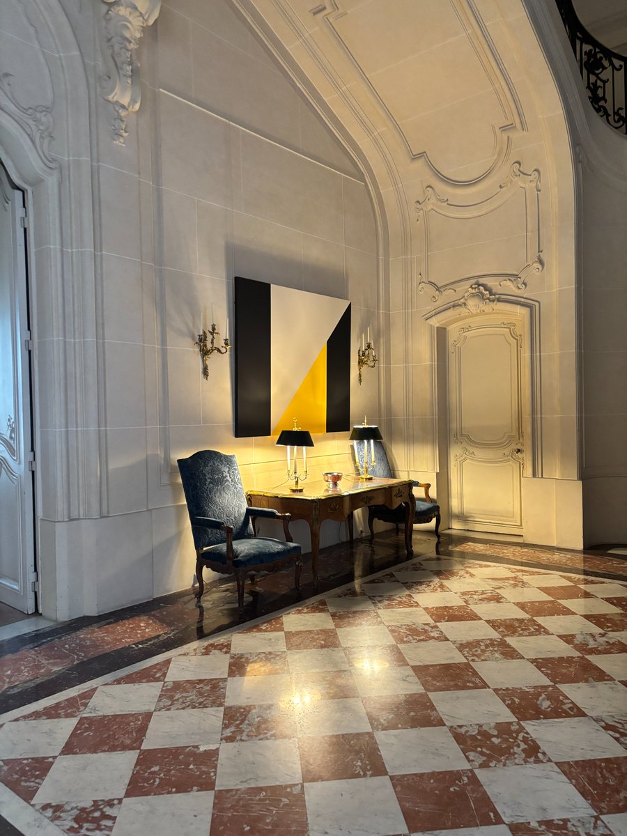 Art in Embassies tweet media