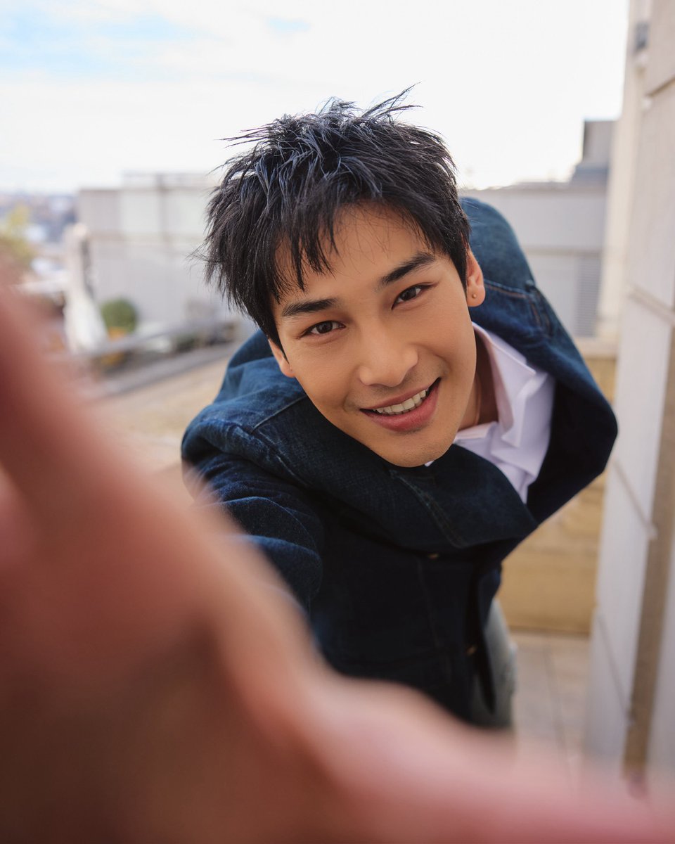 beoncloud_th's tweet image. ลุคของ อาโป ณัฐวิญญ์ ก่อนออกไปร่วมชมแฟชันโชว์ที่งาน Dior Men's Winter 2026 - 2027 Show 📸✨

#MileApoDiorWinter26
#DiorWinter26