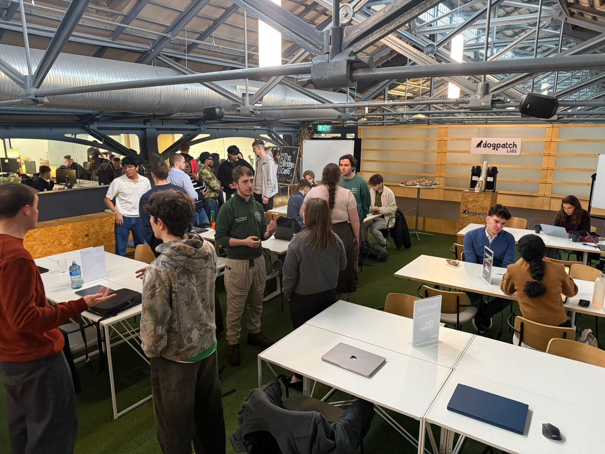 Menno Axt tweet media