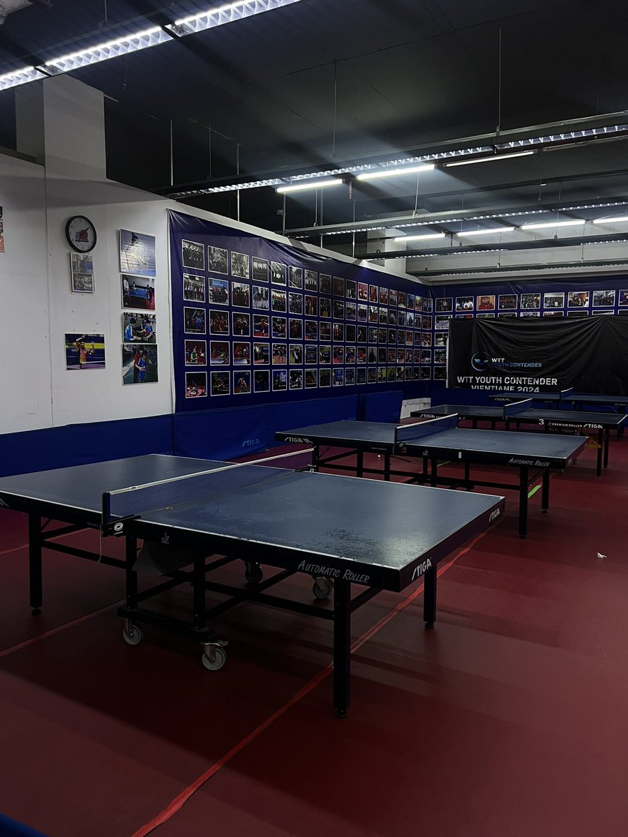 ellszli's tweet photo. Ping pong… 🏓 https://t.co/Aq1rqT68NS