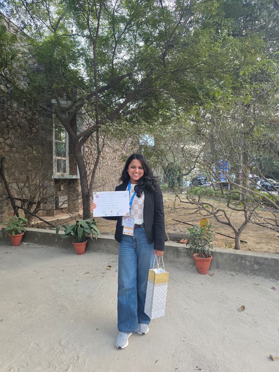 dipanwitadatta7's tweet photo. Honoured to receive the Best Poster Award at the International TB Conference 2026 – “Turning the Tide: New Frontiers in TB Therapeutics, Vaccines and Diagnostics”. 
An enriching three-day meeting with insightful discussions on tuberculosis.
#Host_directed_Therapy
 #Tuberculosis https://t.co/cGkUIIcsBw