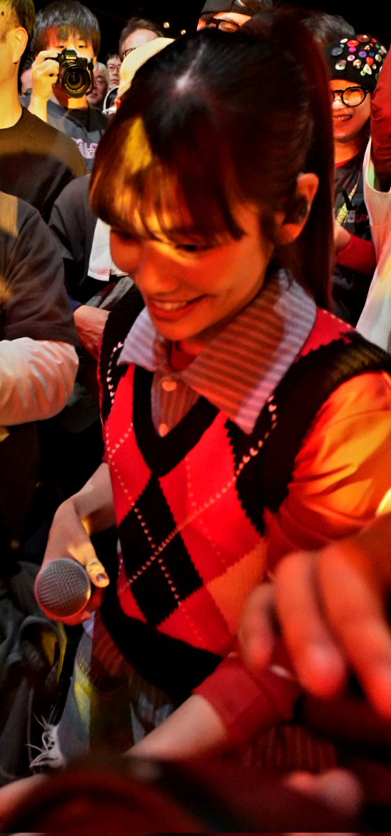 Shincaps's tweet photo. ちちさんがインマイでなかなか隙間を通れなくてここ通っていい？って行きも帰りも真横通っていってくれたことが何よりも嬉しかった思い出だぁ！！！
めちゃくちゃフリーズしたww
#CENT福岡
#BBLT 
#セントチヒロ・チッチ https://t.co/iW7rWH5MZC