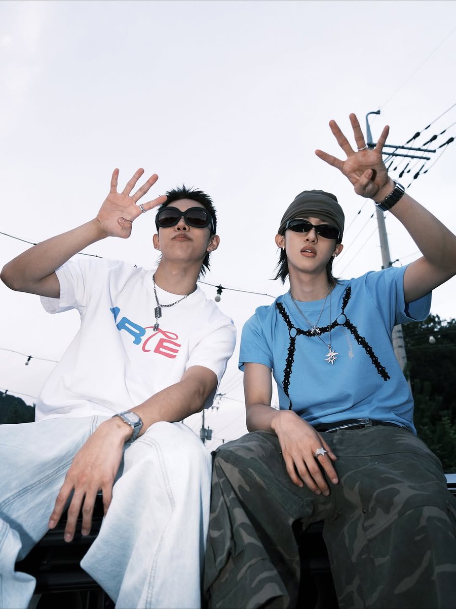 lngshot4shopics's tweet image. #LNGSHOT #롱샷