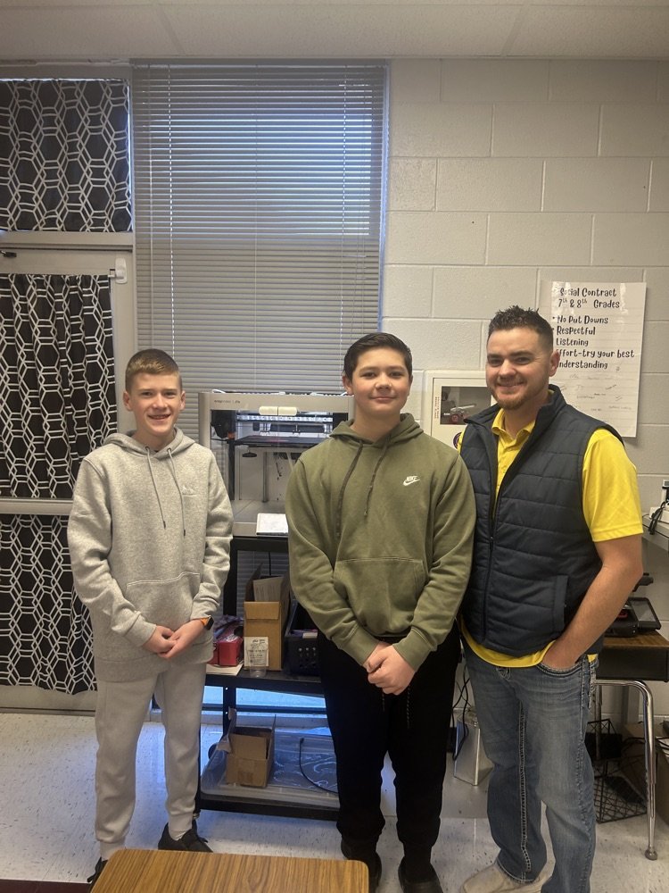 Thank you to our wonderful team of student leaders in CTE for sharing their knowledge with another school. We are stronger together!