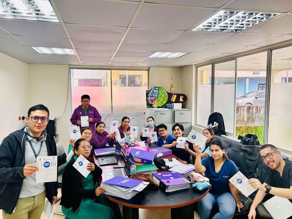MediacionCJ's tweet photo. Impulsamos espacios de información y cercanía con la comunidad institucional.

En las instalaciones del Centro de Salud de Pallatanga del @Salud_Ec , desarrollamos un conversatorio dirigido a funcionarios médicos y personal administrativo, enfocado en dar a conocer la mediación como una alternativa eficiente para la gestión adecuada de conflictos.

Estas acciones fortalecen el trabajo colaborativo y promueven soluciones basadas en el respeto y el entendimiento mutuo.

#MediarEsGanar