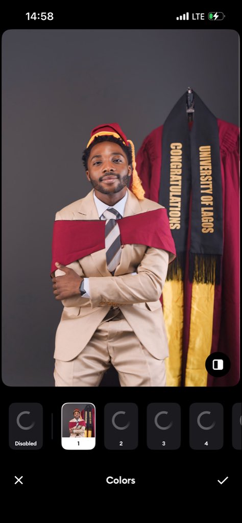 Enzzy_boi's tweet image. UNILAG don release me 😂🎓
From exams to encores,
From GP to streams.
Enzzy Boi fully certified ✔️ #grateful #graduate #unilagalumni #unilagsun