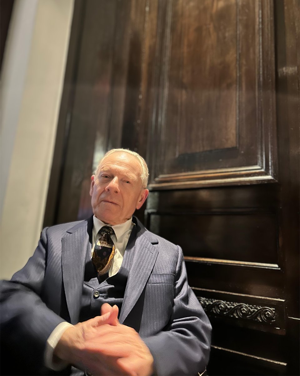 frippofficial's tweet image. Robert, through the eyes and lens of Toyah.