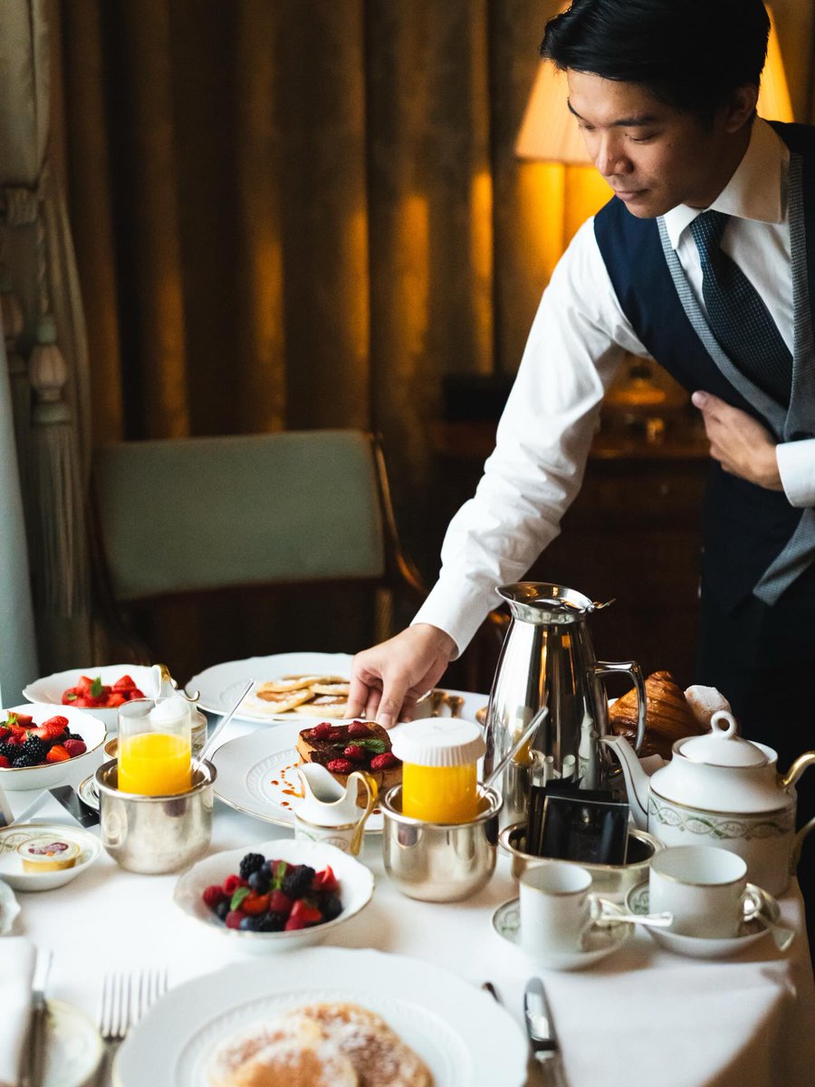 Four Seasons Firenze tweet media