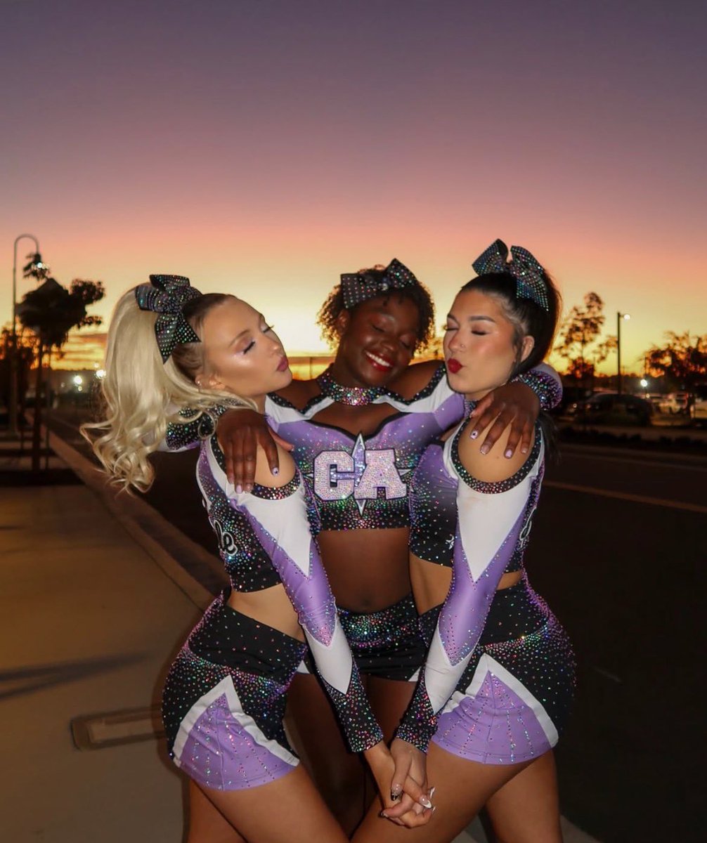 Cali Sparkle tweet media