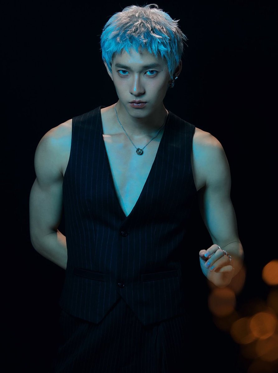 น้องพูห์ช่วงสิงสาลาตายคือผอมลงไปมาก ไม่แปลกที่มักเกิ้ลจะมองว่าน้องพูห์เป็นเคะ แต่ถ้าย้อนกลับไปตอนพิษเบ๊บนะ ร้อยคนทักบอกรักเมะตี๋ใส่แว่น ไหล่ซ้ายอยู่ยะลา ไหล่ขวาอยู่เชียงราย ไหล่กว้างมาก หุ่นตอนนั้นอย่างกับจิงโจ้ออสเตรเลีย พาเวลถึงให้หวงมากไง ขนาดตอนนี้กล้ามฟีบแล้วนะ

#ppoohkt