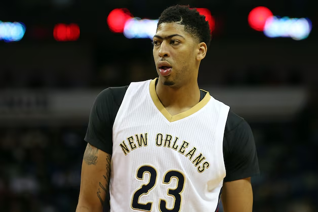 In their 3rd years in the NBA-
Anthony Davis (21 yrs):
24.4 ppg, 10.2 rpg, 2.9 bpg, 1.5 spg, 53.6% fg
Wemby (22 yrs):
24.4 ppg, 10.8 rpg, 2.5 bpg, 0.9 spg, 50.6% fg
It was supposed to be AD's league man💔