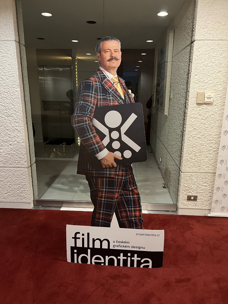 moegi_design's tweet photo. チェコ大使館で開催された映画"Identita: チェコのグラフィックデザイン"上映会へ✨めちゃ勉強になったしチェコのデザインについてもっともっと知りたくなりました👀 https://t.co/RU8ZExgB0K
1/30まで開催中のデザイン展も素晴らしいので是非🇨🇿✨各パネルにQRコードついてて詳細読めるのありがたい✨ https://t.co/pw98BuT62e
