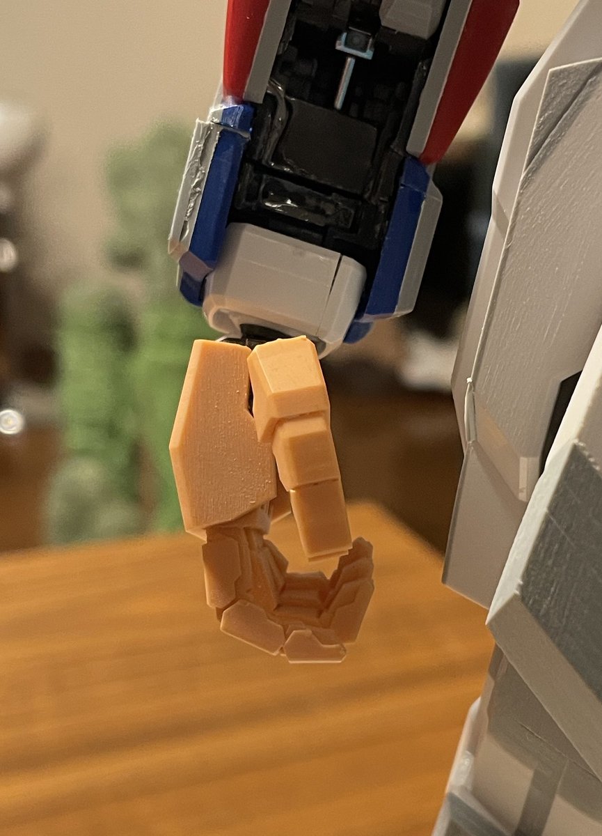 ちまちま tweet media