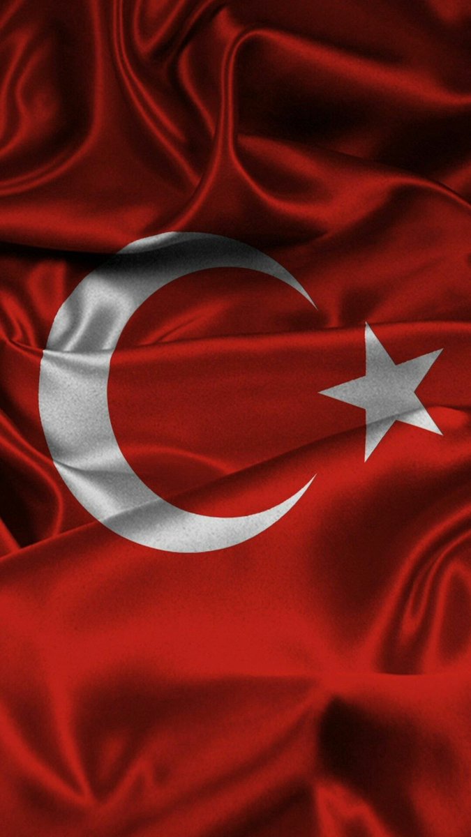 Bizim VATAN sevgimiz,
kulağımıza okunan EZÂN
ile başladı, arkamızdan
okunacak SELÂ ile biter! 🇹🇷

#TürkBayrağıNamusumuzdur 🇹🇷