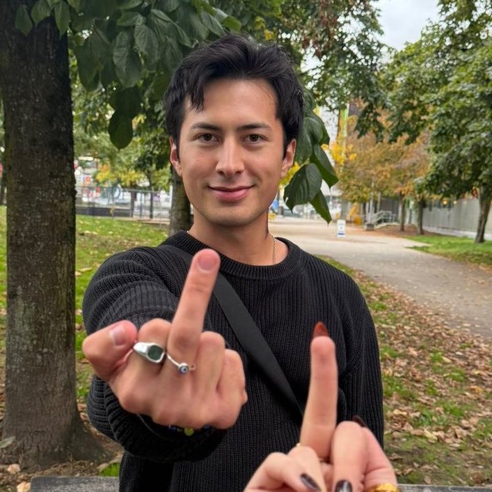 robin🎱 tweet media