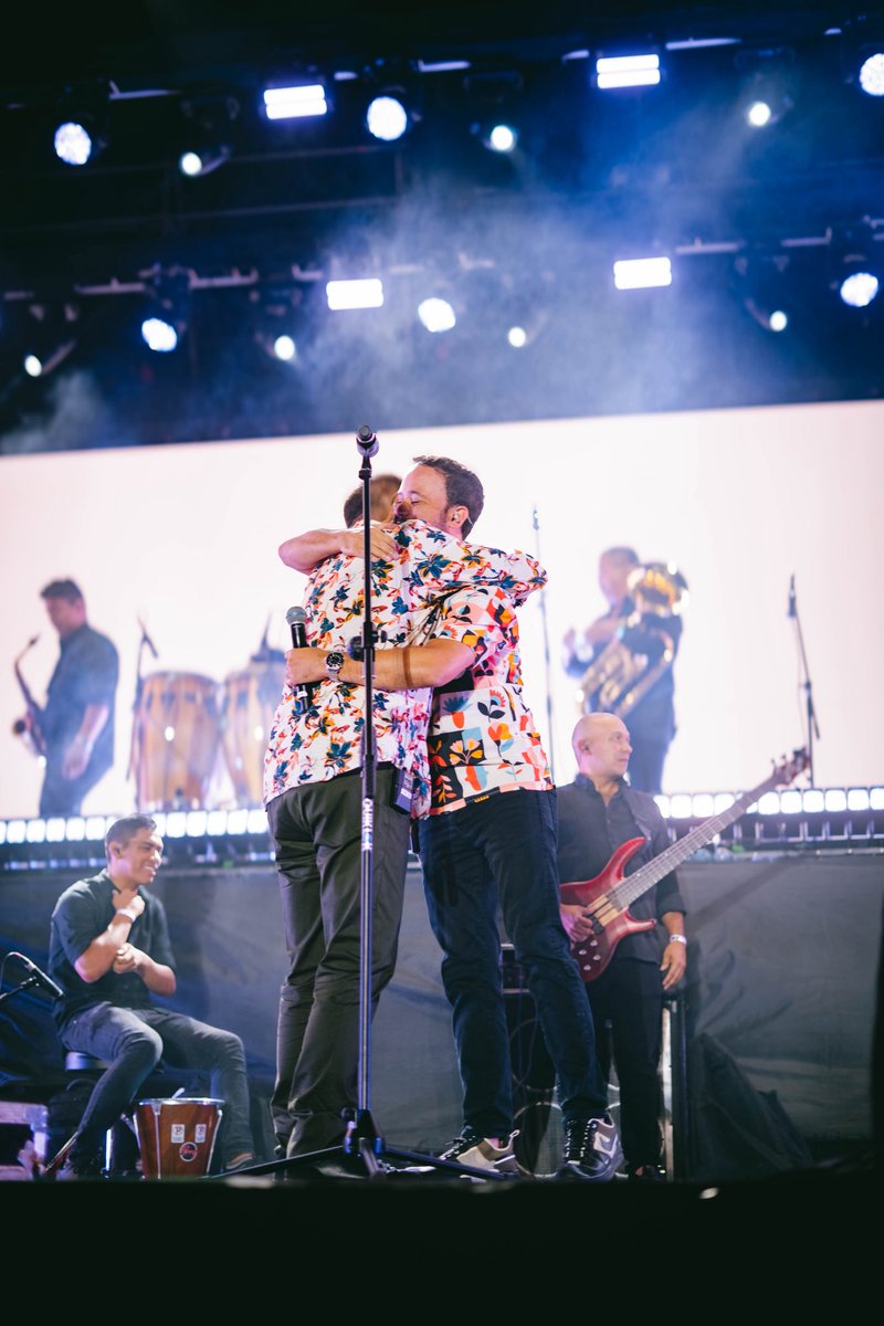 Iván Villazón tweet media