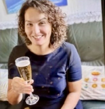 🆘 🇫🇷 ALERTE DISPARITION : À Hyères, une disparition inquiétante d'une femme de 34 ans

Charlotte Michalak a disparu lundi 19 janvier à Hyères, dans le Var.

Elle a quitté le domicile de ses grands-parents au volant d’une Dacia Sandero blanche immatriculée EW-990-RY.

Depuis on