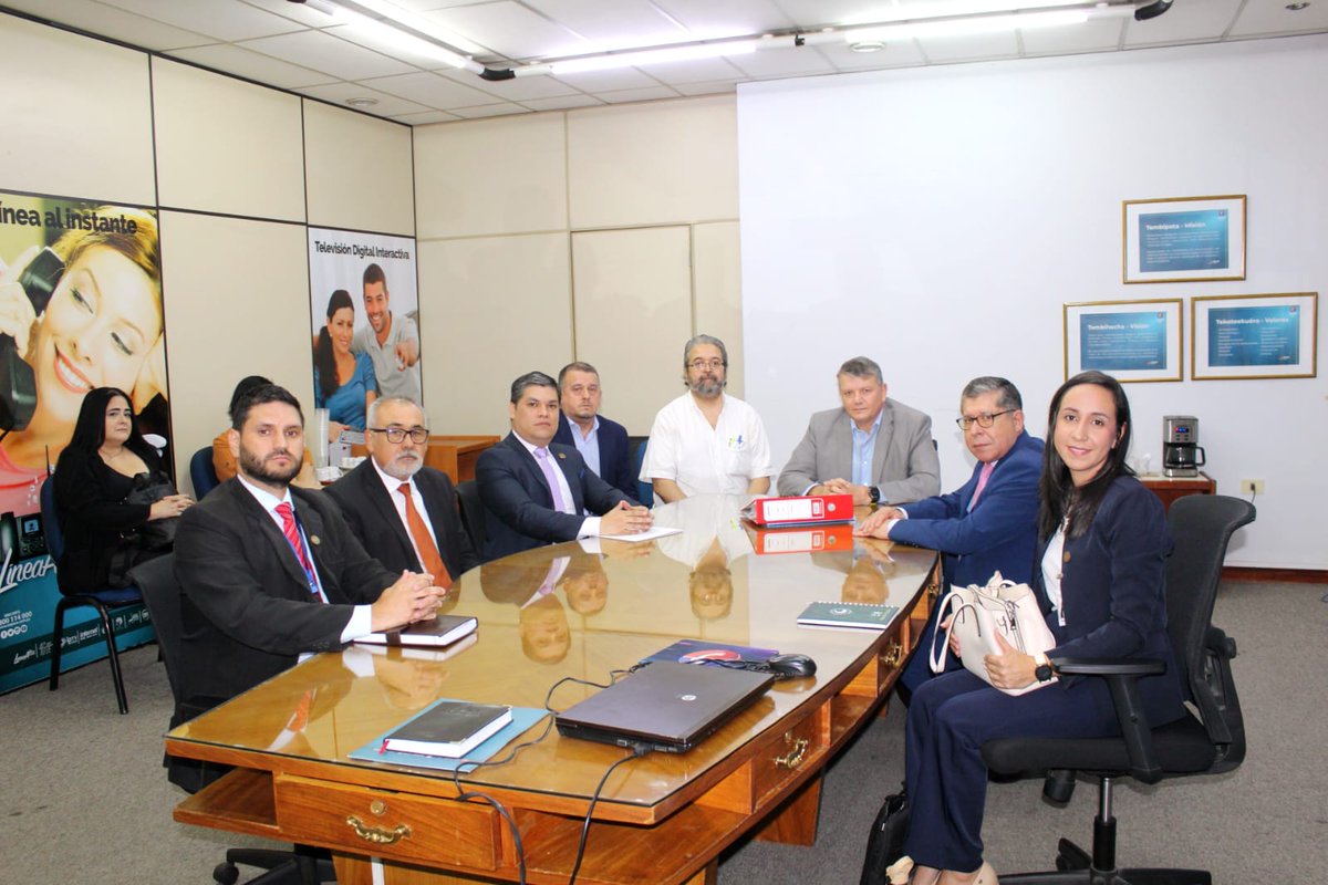 A solicitud de COPACO, autoridades de la <a href="/agpepy/">AGPE</a> se reunieron con el Presidente Econ. <a href="/oscarspy/">Oscar Stark</a> para tomar conocimiento de los hallazgos preliminares del Informe AI/2026 (Ejercicio Fiscal 2022/2025) y dar inicio a una Auditoría Especial.
👉 facebook.com/CopacoSAParagu…