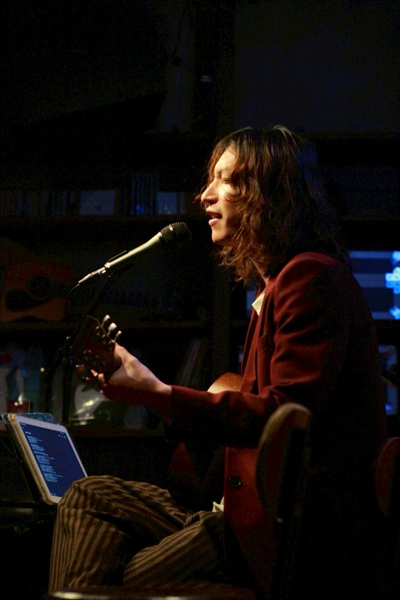 2025/01/21 at Tokyo,演家 -SHITORAYA- 1.アンフレキシブル 2.果てる実