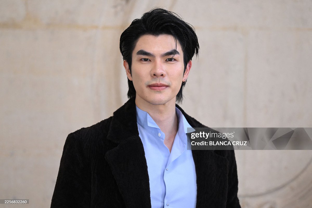 dpentm's tweet image. ถ้ามีการจัดอันดับคนที่หน้าดูรวย 100 อันดับโลก มายภาคต้องติดมีรายชื่อติดในโพลนั้นอะ ราศีผู้ทรงอิทธิพลและทายาทเศรษฐีมาก

#MileApoDiorWinter26
@milephakphum #MilePhakphum