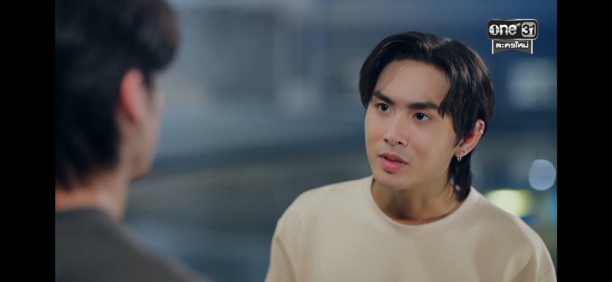 newmenewones's tweet image. ไบเบิ้ลคือภาพของคนที่เลือกจะอ่อนโยนในโลกที่ไม่ค่อยใจดี และมันเป็นความอ่อนโยนที่ดูแข็งแรงมาก

#ศักดินาวิทยาลัยEP1