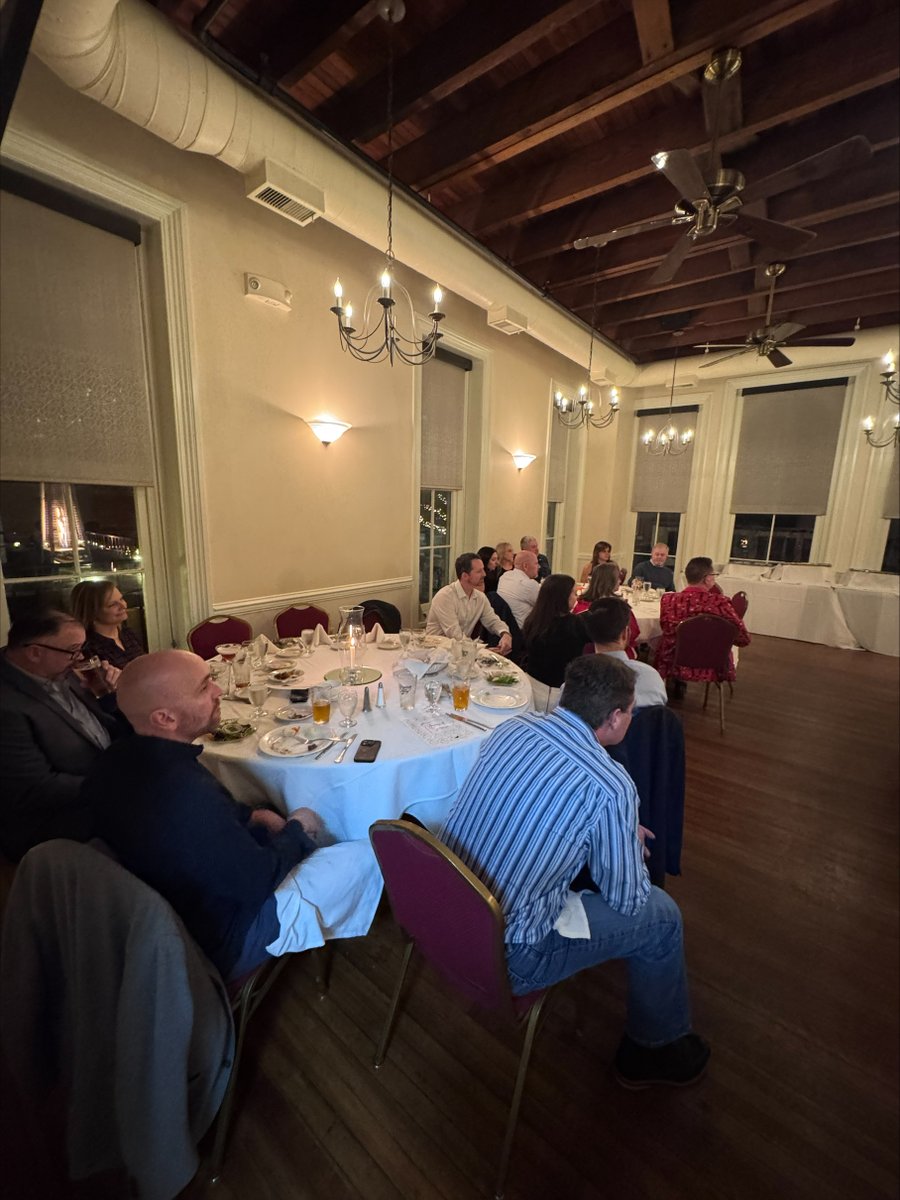 En-Net staff enjoying this year's Holiday Celebration!
Cheers to a year of hard work, shared wins, and an incredible team.