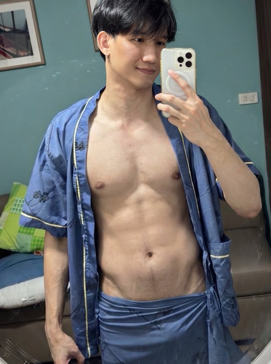 thunnnderrr's tweet image. 8กุมภา กาเห็นชอบครับ ❎