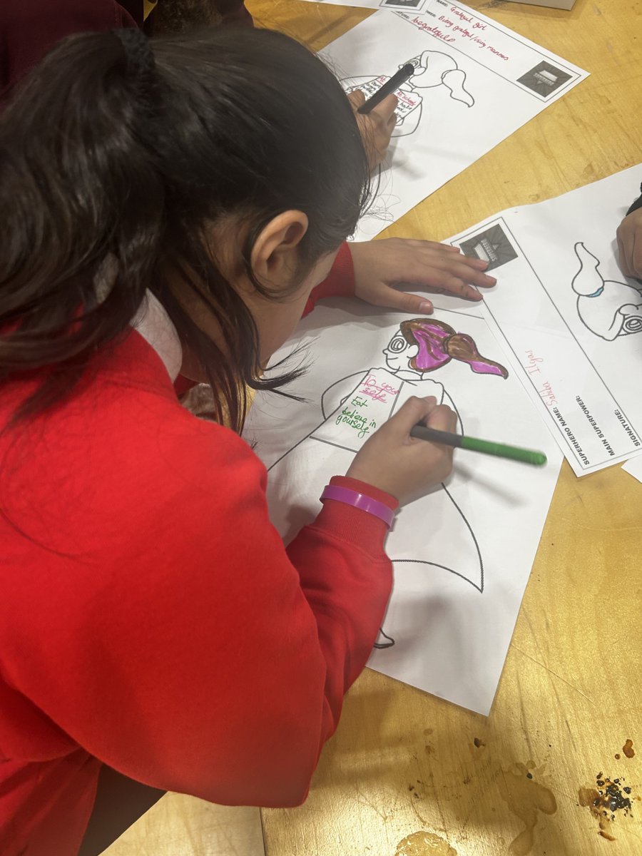 Roundthorn Primary Academy tweet media