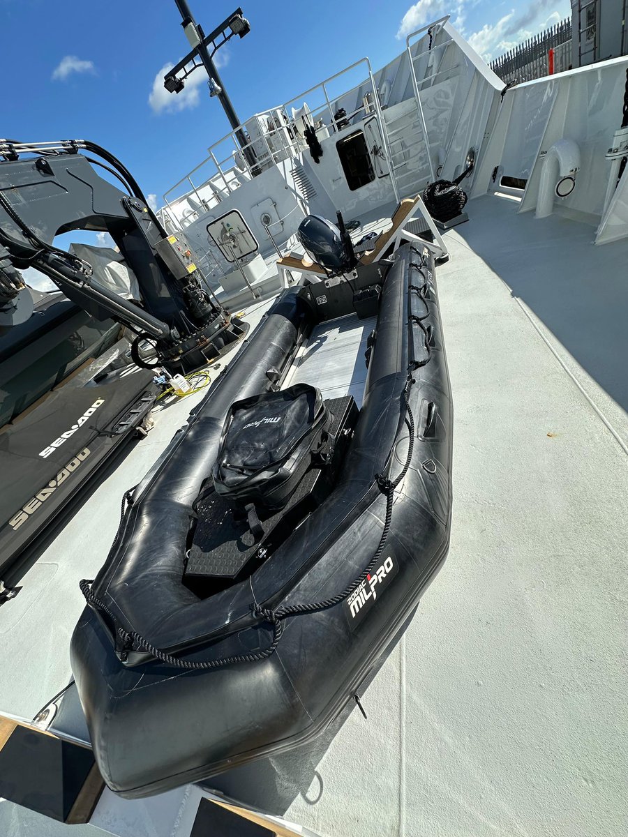 BoatingMatters's tweet photo. Zodiac Milpro 4,7m inflatable package for sale and immediate delivery. 
DM me now. https://t.co/cICdwmpDYG