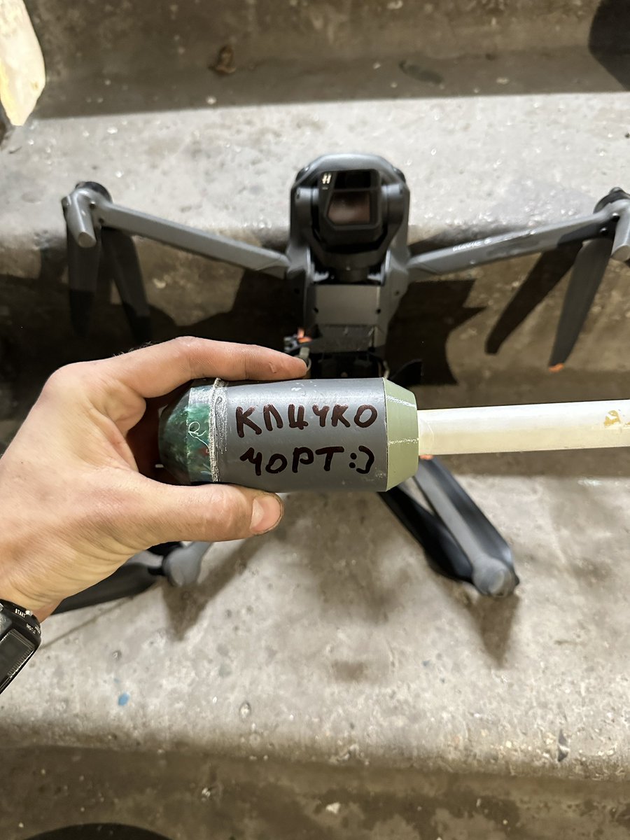 ordinary_pony's tweet image. Нагадую шо @Vitaliy_Klychko — це йобана залупа