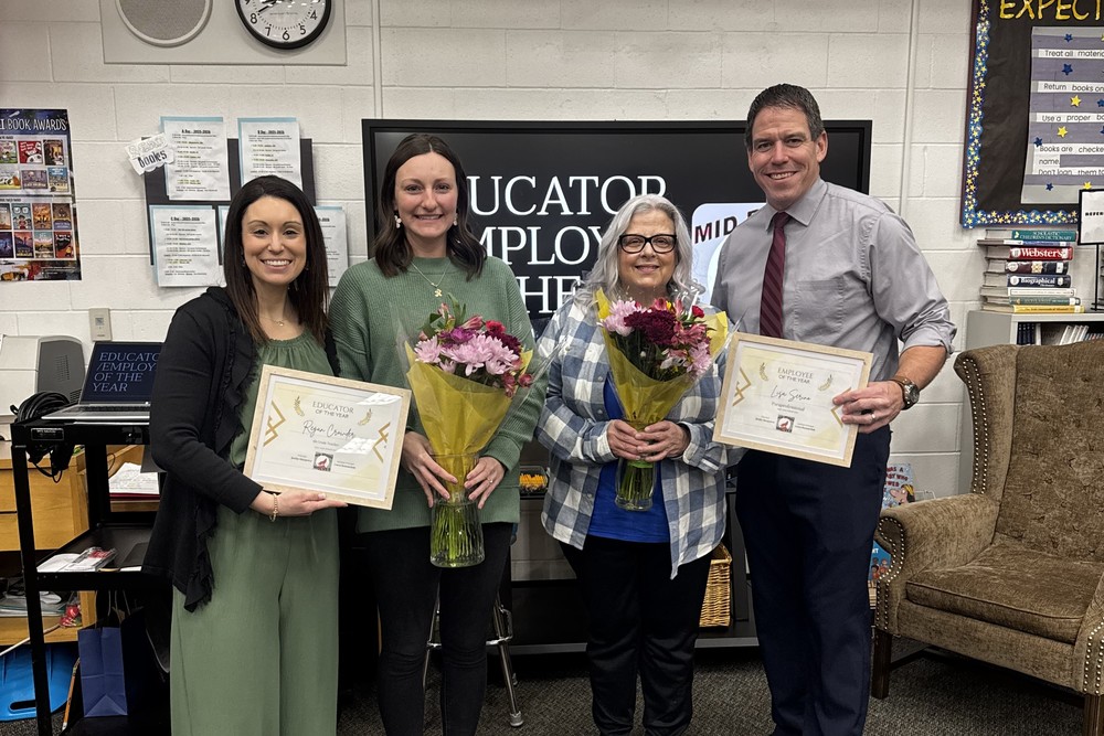 ZumMidRivers's tweet photo. Congratulations to our Educator of the Year Mrs. Crowder and Employee of the Year Mrs. Serino  https://t.co/qtFs4vvz4P https://t.co/nhDO1JIpH4