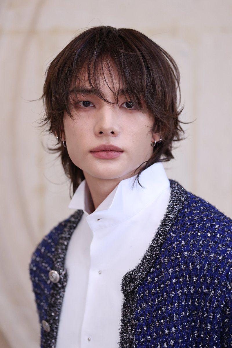 ellejapan's tweet image. 【2026秋冬パリ・メンズフロントロウ速報】#StrayKids #ヒョンジン が「ディオール」に来場！ 

▼アザーカットも！ 記事はこちら
bit.ly/4qxT65f

#DiorWinter26 #Dior #HYUNJINxDIOR #DiorWinter26_HYUNJIN #현진